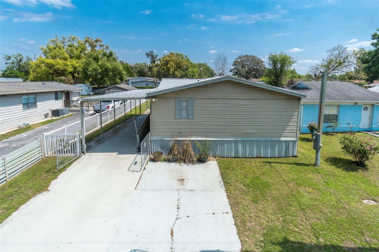 14926 Douglas Street, Dade City, FL 33525 Photo