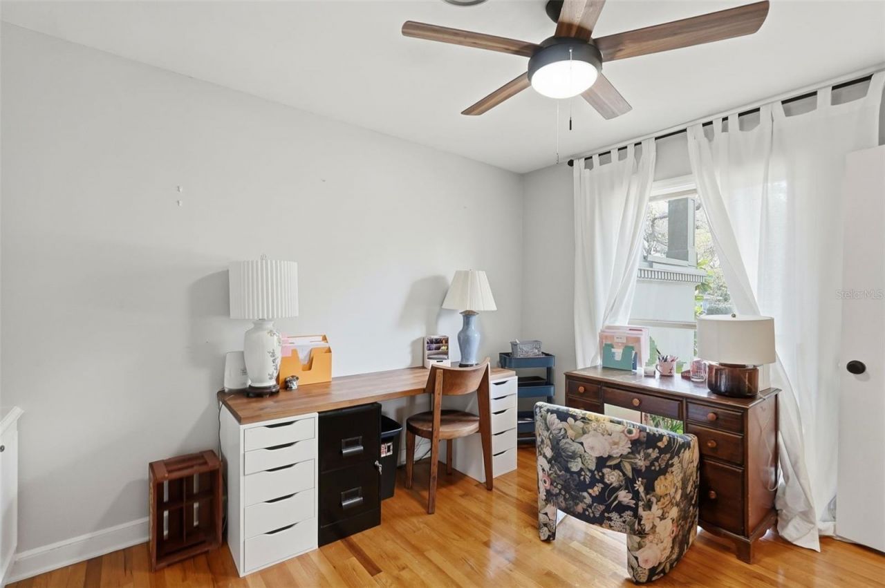 1239 43rd Avenue N, Saint Petersburg, FL 33703 Photo