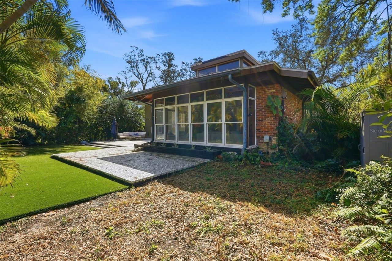 1239 43rd Avenue N, Saint Petersburg, FL 33703 Photo