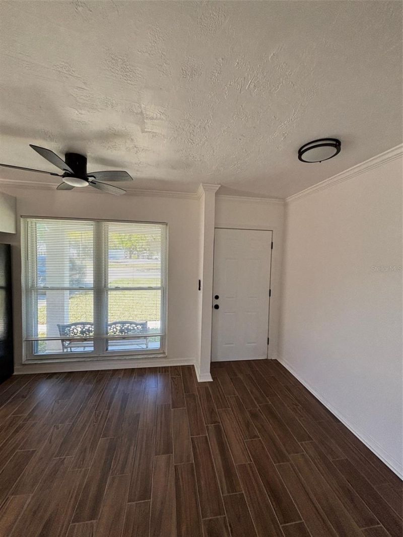 4531 Shore Acres Boulevard Ne, Saint Petersburg, FL 33703 Photo