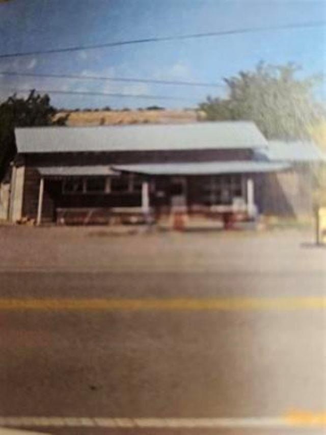 18360 State Highway 49, Medicine Park, OK 73507 Main Photo