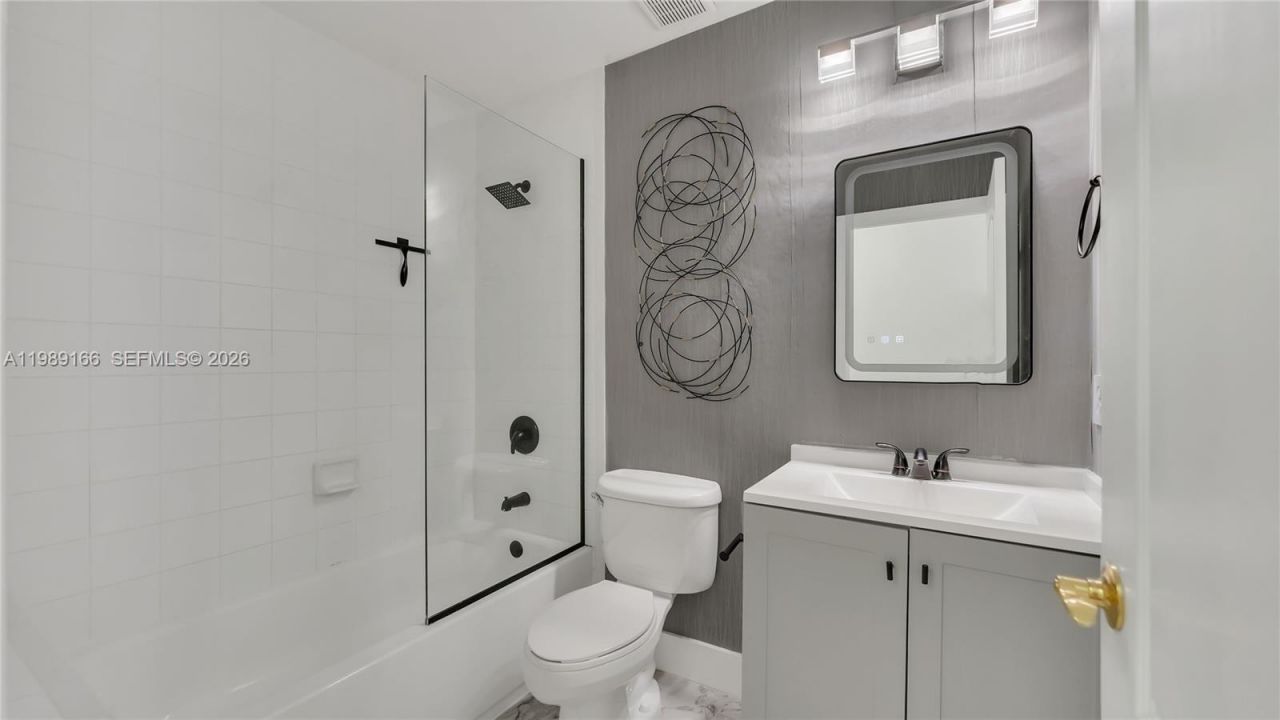 2342 SE 10th St, Unit ., Homestead, FL 33035 Photo