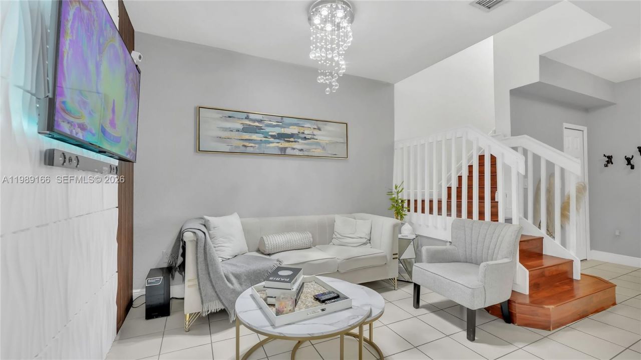 2342 SE 10th St, Unit ., Homestead, FL 33035 Photo