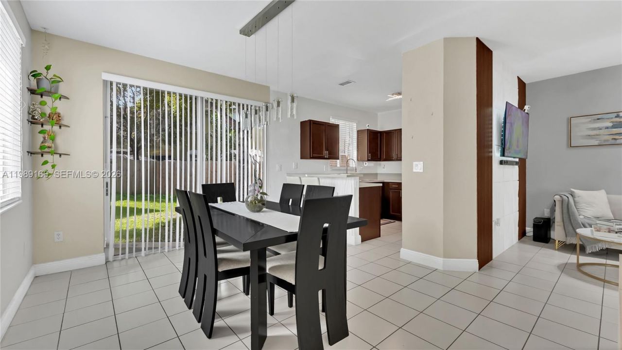 2342 SE 10th St, Unit ., Homestead, FL 33035 Photo