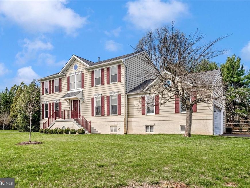 17004 Spates Hill Road, Poolesville, MD 20837 Main Photo