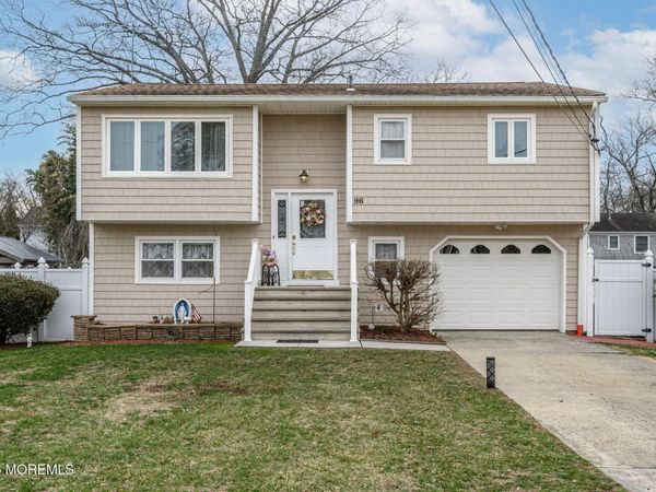 96 Cooper Boulevard, Red Bank, NJ 07701