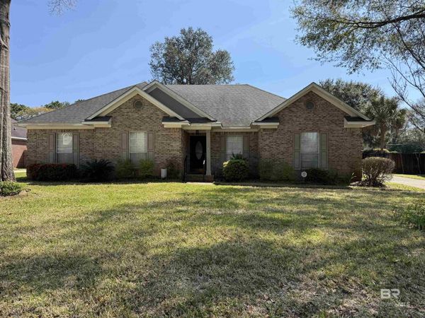 2025 Bradbury Drive, Mobile, AL 36695