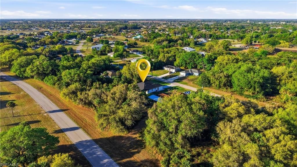 2039 Detroit Dr , Labelle, FL 33935 Photo