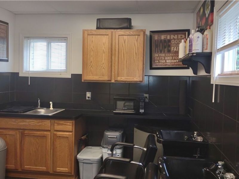 539 East Avenue, Akron, OH 44320 Photo 5