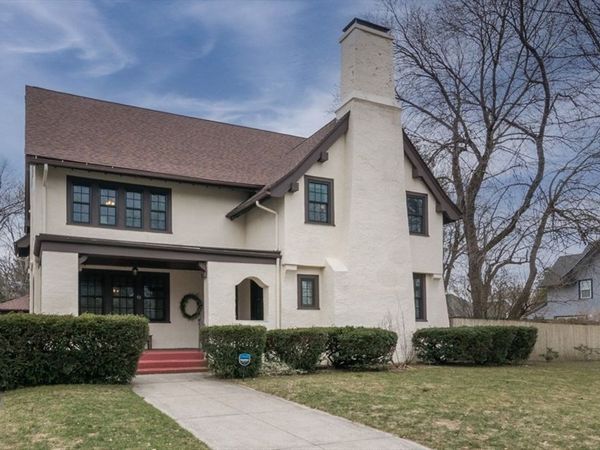 43 Oxford St, Springfield, MA 01108