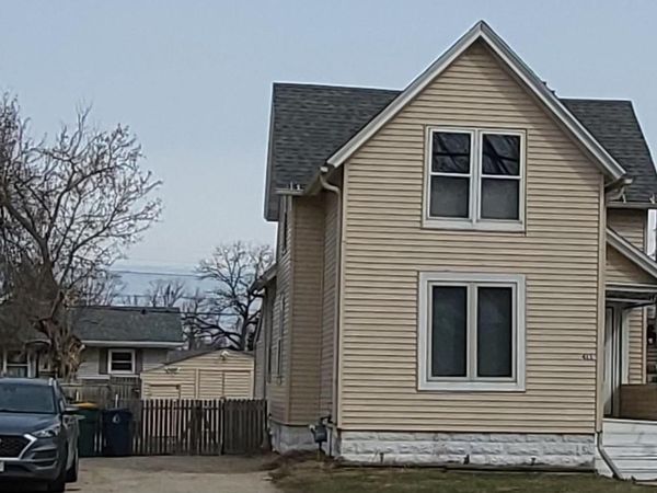 411 W SCOTT STREET, Fond Du Lac, WI 54935
