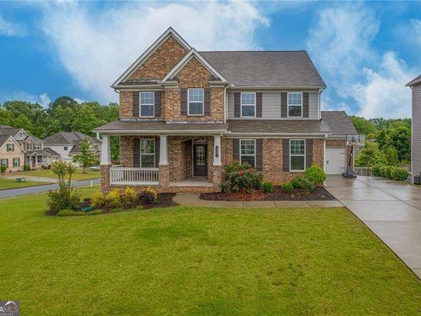 301 Cochin Drive, Woodstock, GA 30188