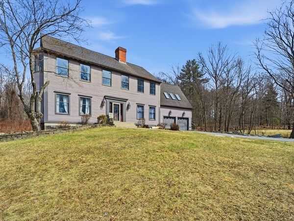 43 Flagg Rd, Southborough, MA 01772