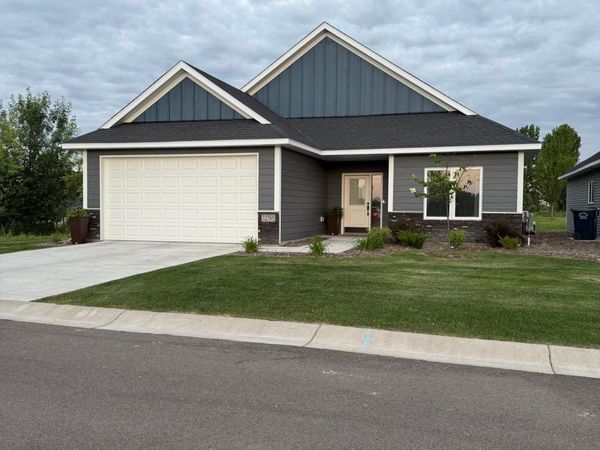 12765 292nd Lane, Lindstrom, MN 55045