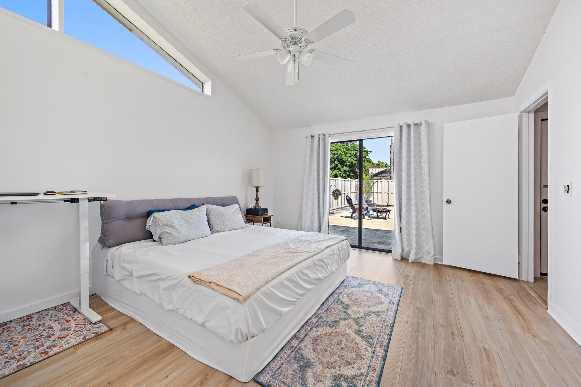 5537 Eagle Lake Drive, Palm Beach Gardens, FL 33418 Photo