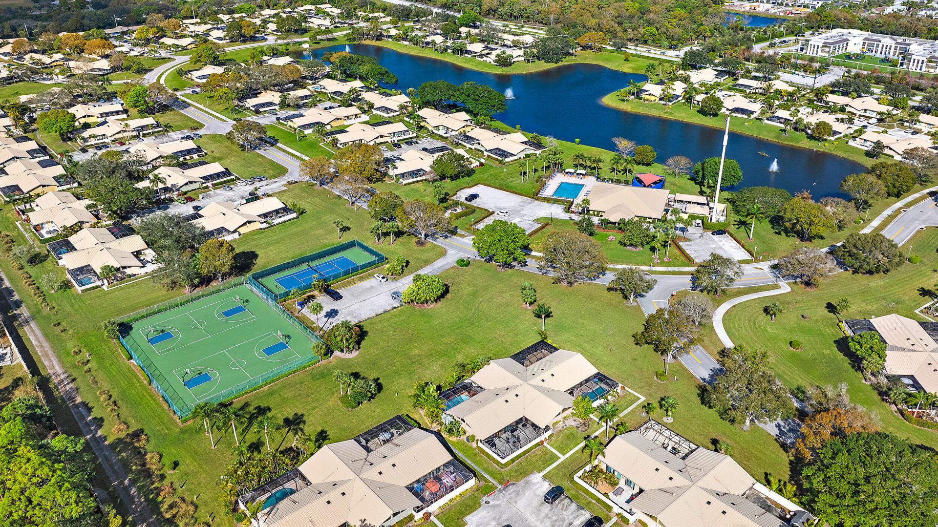 5537 Eagle Lake Drive, Palm Beach Gardens, FL 33418 Photo