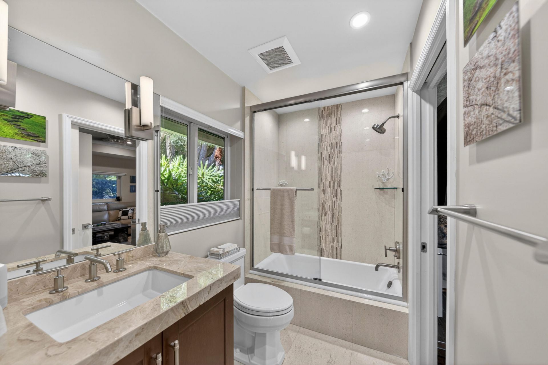 2460 Bayview Drive, Fort Lauderdale, FL 33305 Photo