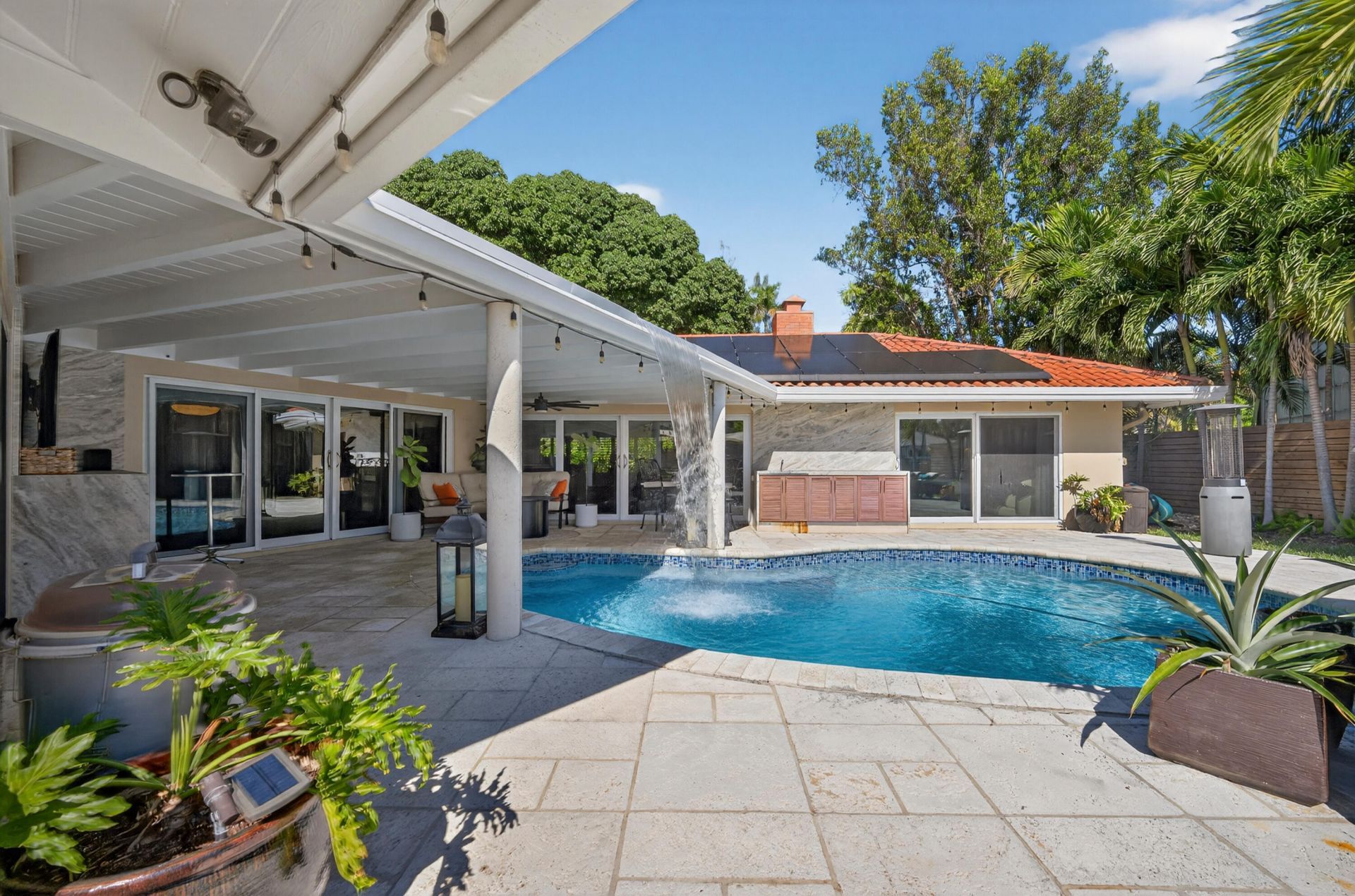 2460 Bayview Drive, Fort Lauderdale, FL 33305 Photo