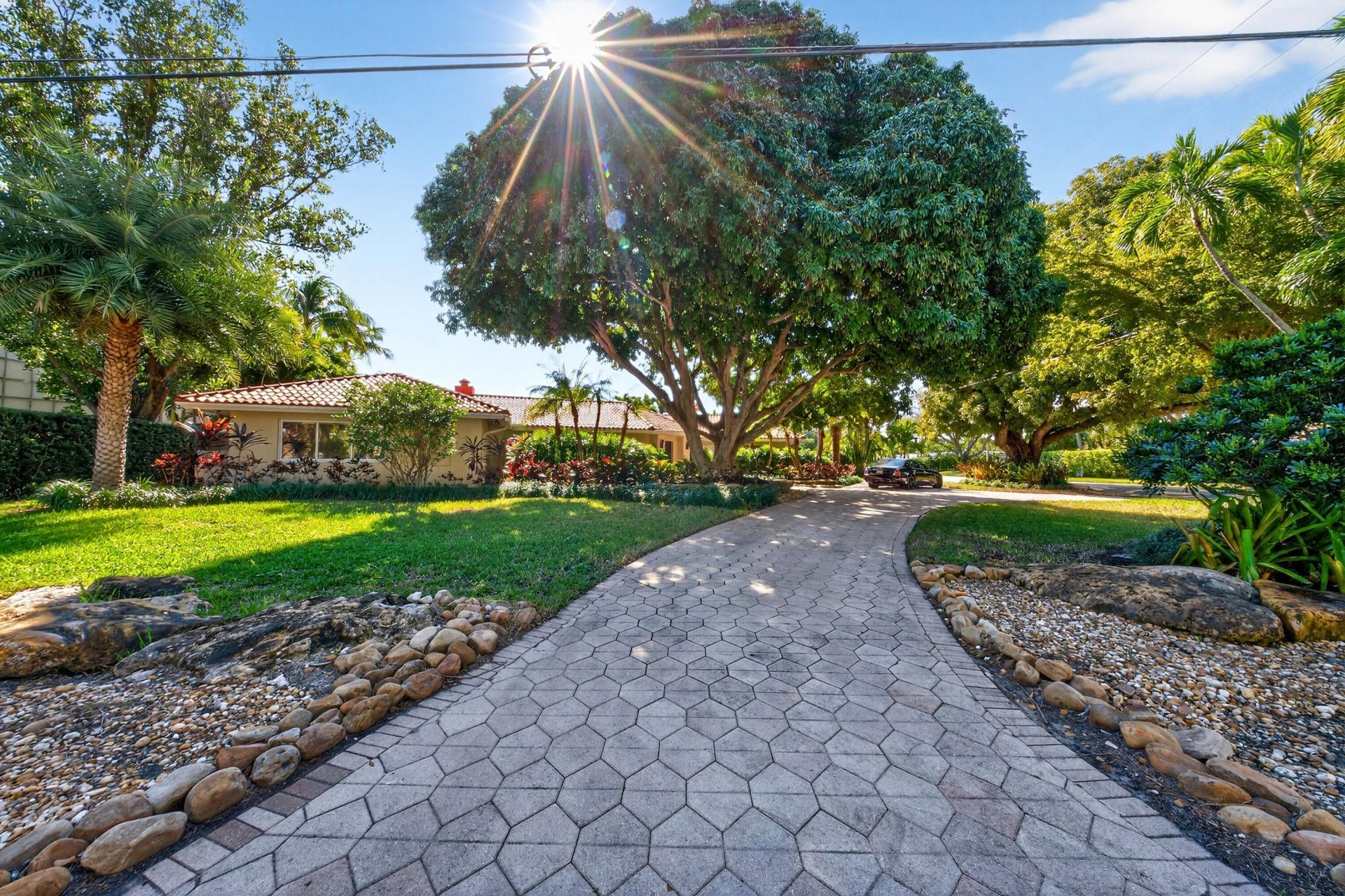 2460 Bayview Drive, Fort Lauderdale, FL 33305 Photo