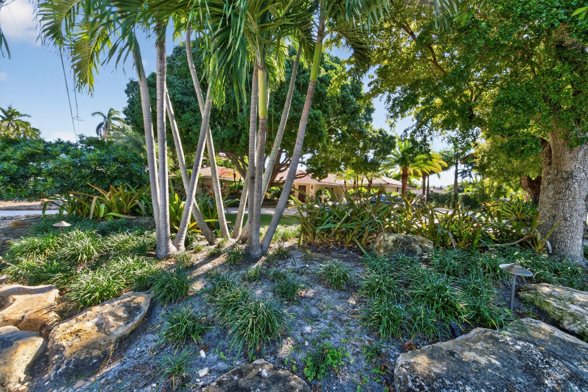 2460 Bayview Drive, Fort Lauderdale, FL 33305 Photo