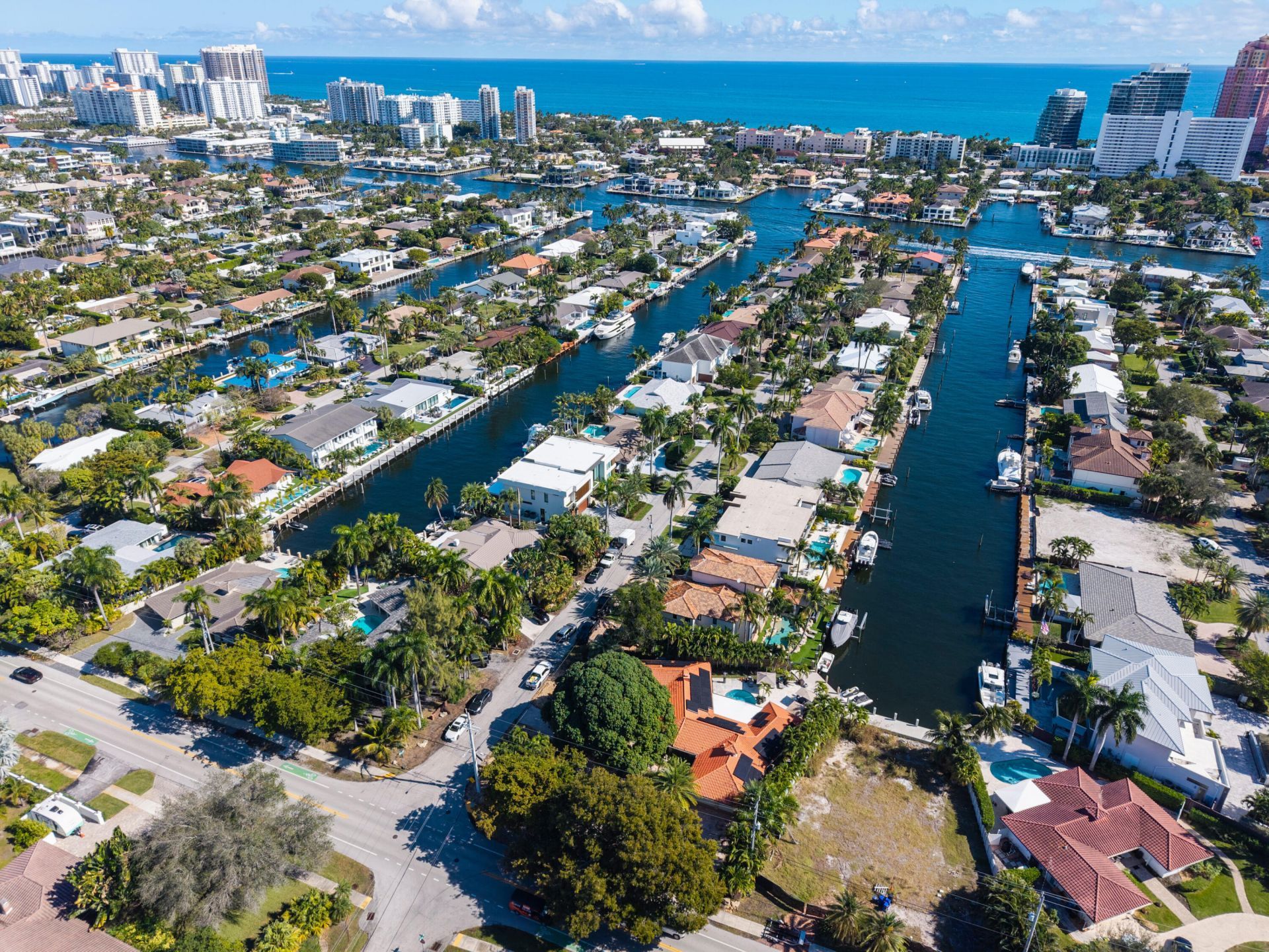 2460 Bayview Drive, Fort Lauderdale, FL 33305 Photo