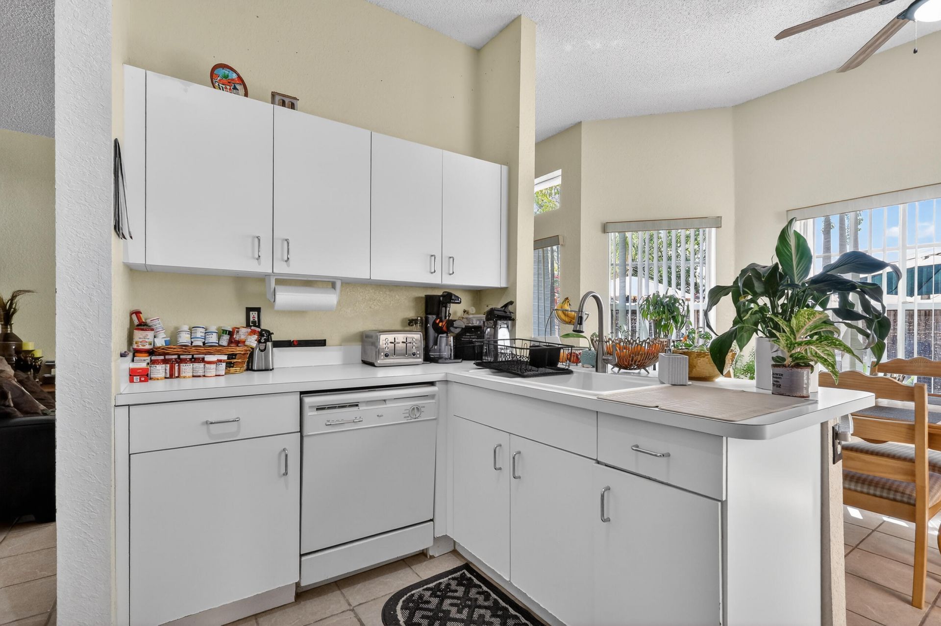 16266 SW 103rd Terrace, Miami, FL 33196 Photo