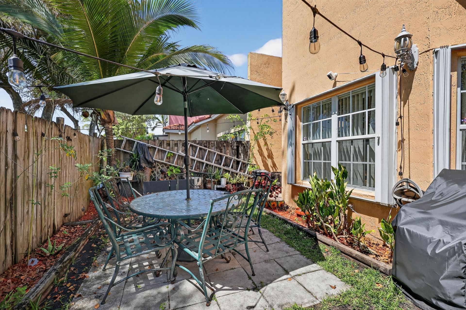 16266 SW 103rd Terrace, Miami, FL 33196 Photo