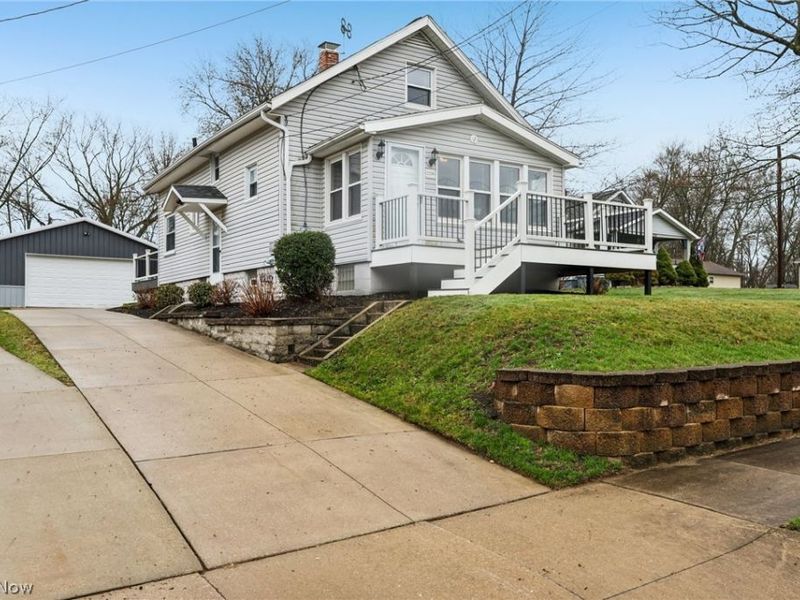 2230 Cooledge Avenue , Akron, OH 44305 Photo 2