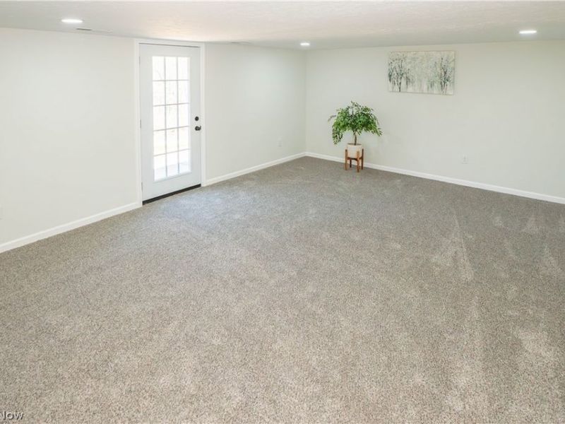 5343 Cleveland Avenue S, Canton, OH 44707 Photo 23