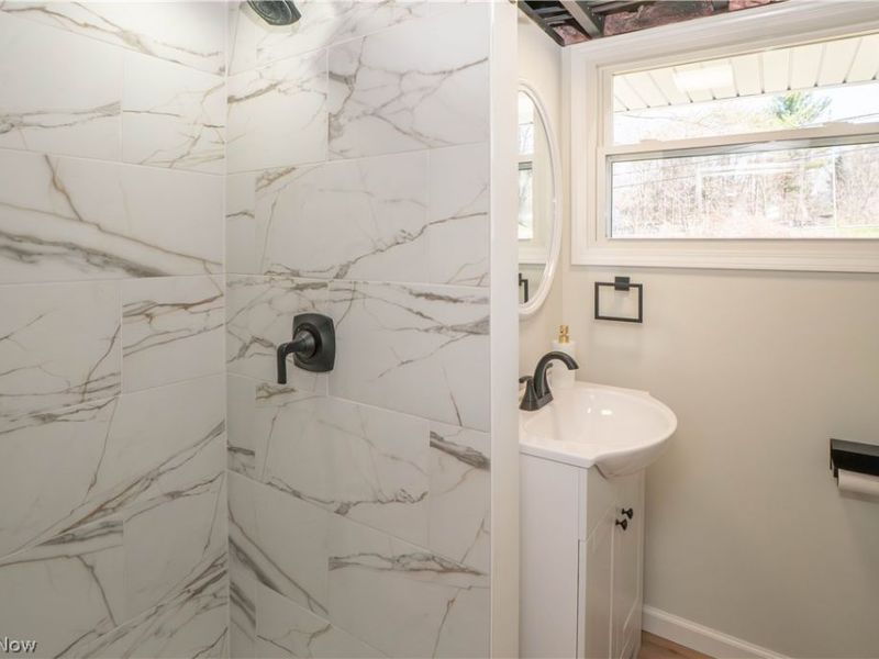 5343 Cleveland Avenue S, Canton, OH 44707 Photo 26