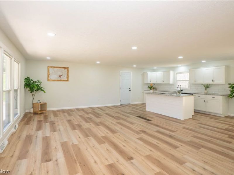 5343 Cleveland Avenue S, Canton, OH 44707 Photo 4