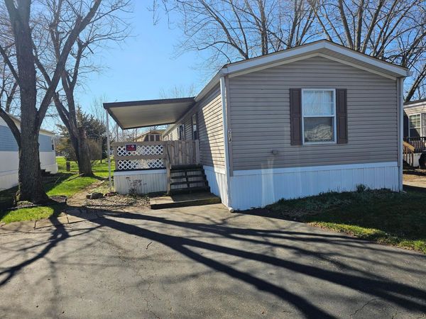 214 Estates Lane , Unit 214, Reynoldsburg, OH 43068