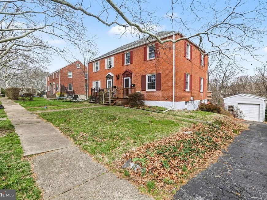 335 Rumson Drive, Harrisburg, PA 17104 Main Photo