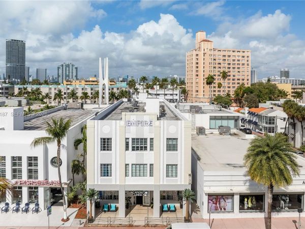 750 Collins Ave , Unit 302, Miami Beach, FL 33139