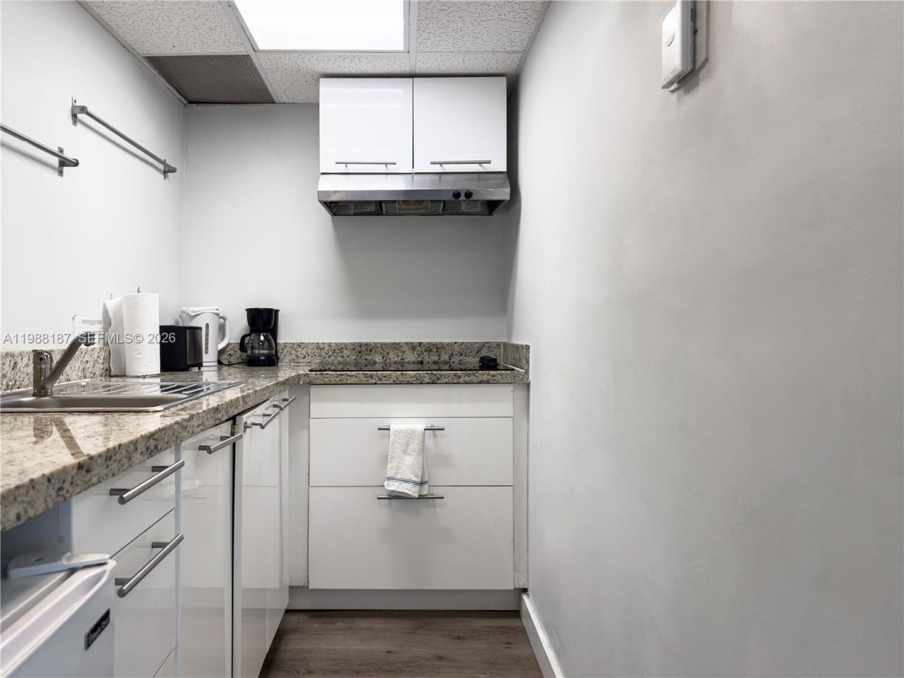 750 Collins Ave , Unit 302, Miami Beach, FL 33139 Photo