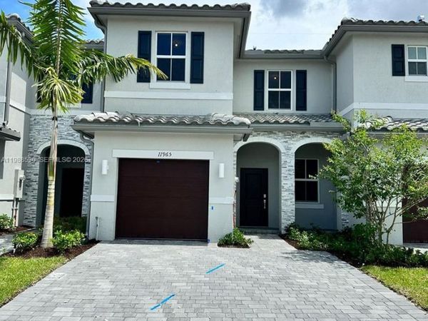 11965 NW 47th Mnr , Coral Springs, FL 33076