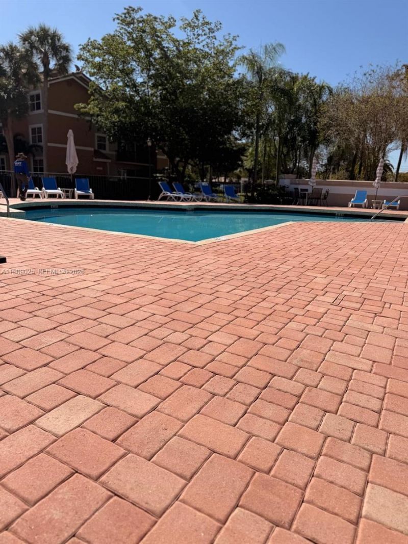 8821 Wiles Rd , Unit 108, Coral Springs, FL 33067 Photo