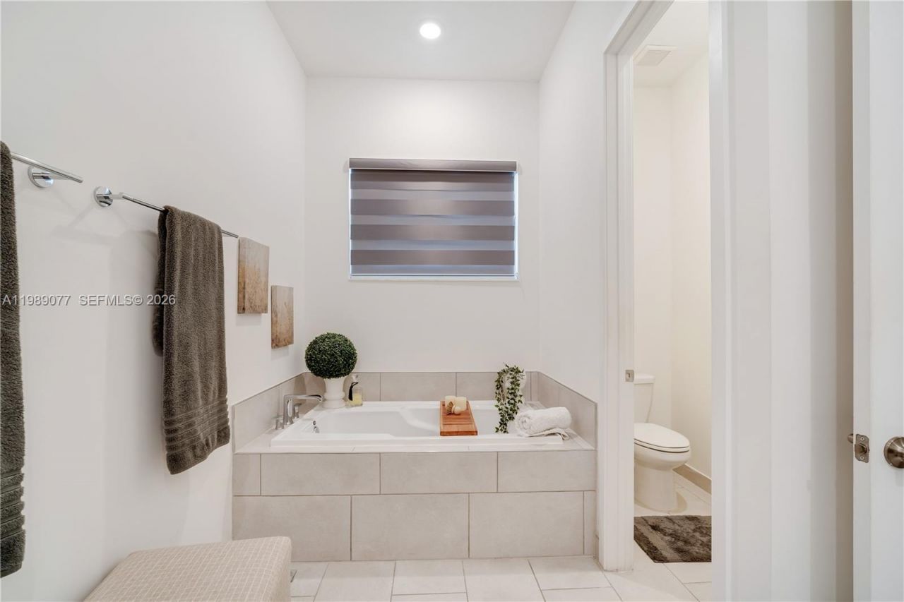 4427 SW 175th Ave, Miramar, FL 33029 Photo