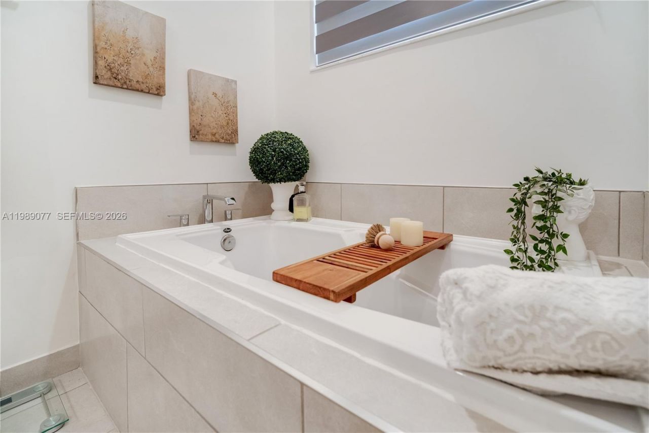 4427 SW 175th Ave, Miramar, FL 33029 Photo