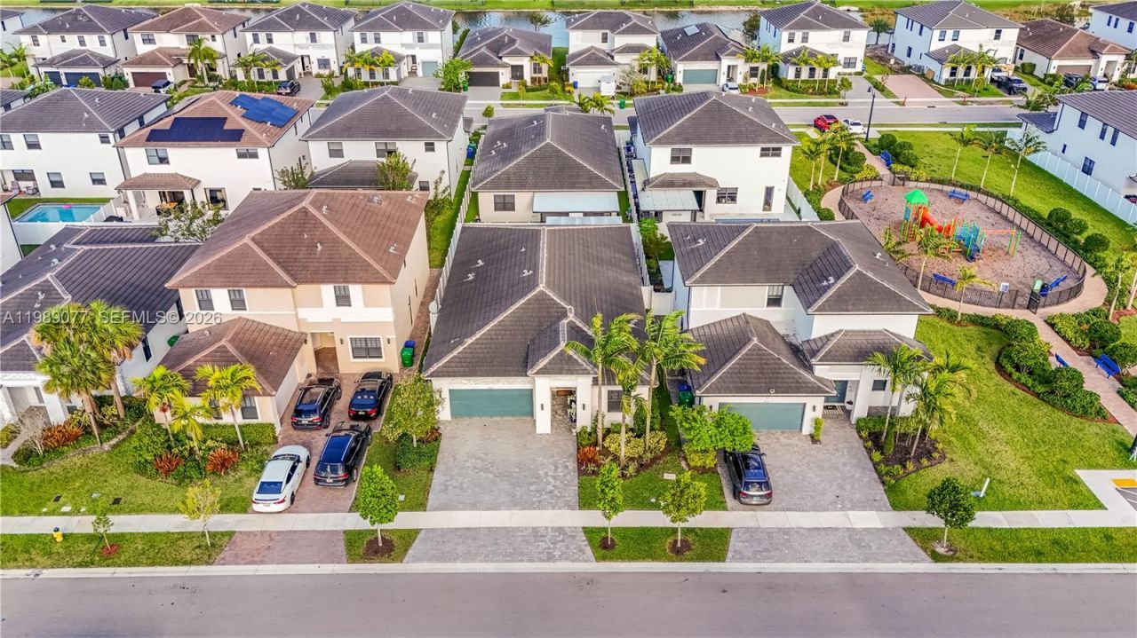 4427 SW 175th Ave, Miramar, FL 33029 Photo