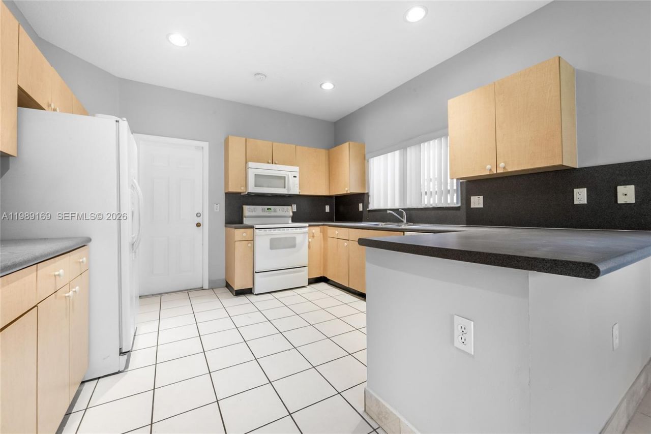 22901 SW 114th Ave , Unit 22901, Miami, FL 33170 Photo