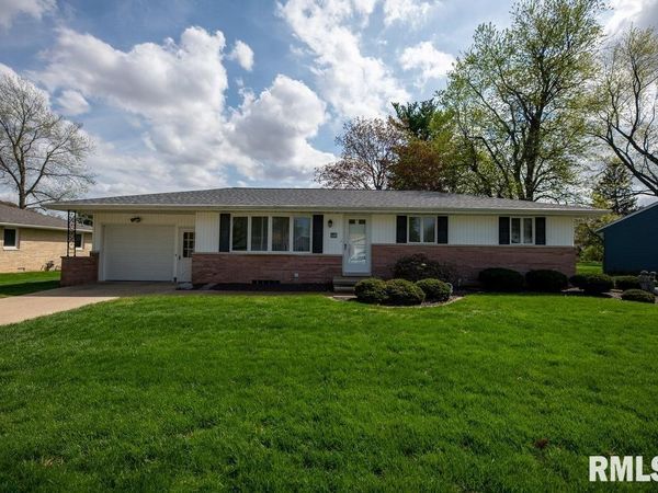 440 E FERNWOOD Street, Morton, IL 61550