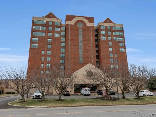 75 Ojibwa Circle, Unit 505, Buffalo, NY 14202