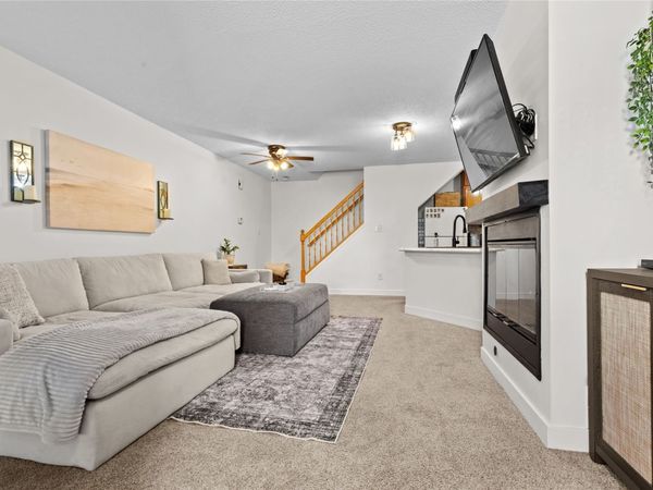 1311 SE Delaware Avenue, Unit 3, Ankeny, IA 50021