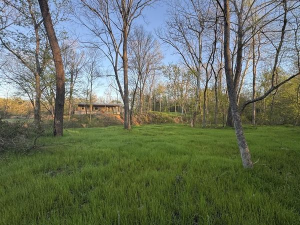 3114 Cr 212, Water Valley, MS 38965