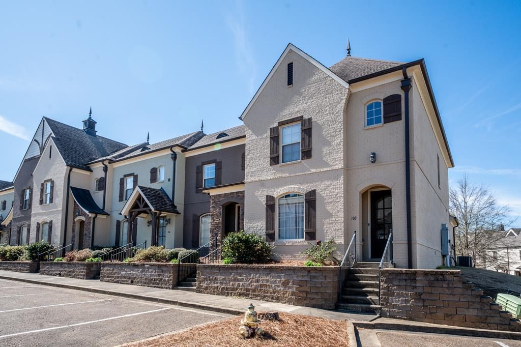 2495 Old Taylor Road #308, Oxford, MS 38655 Main Photo