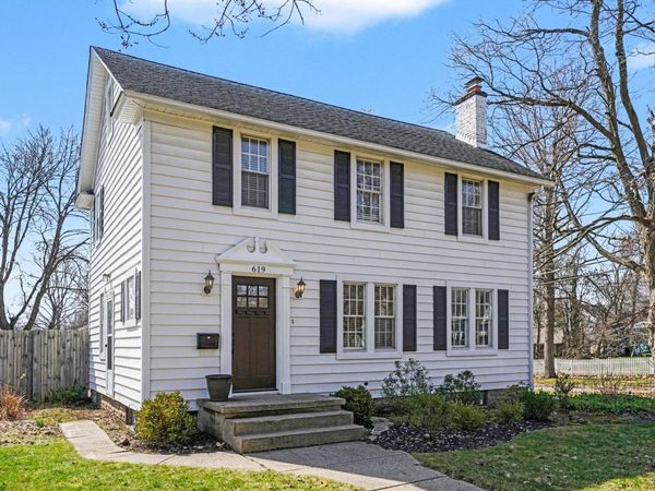 619 Edgemoor Avenue, Kalamazoo, MI 49008