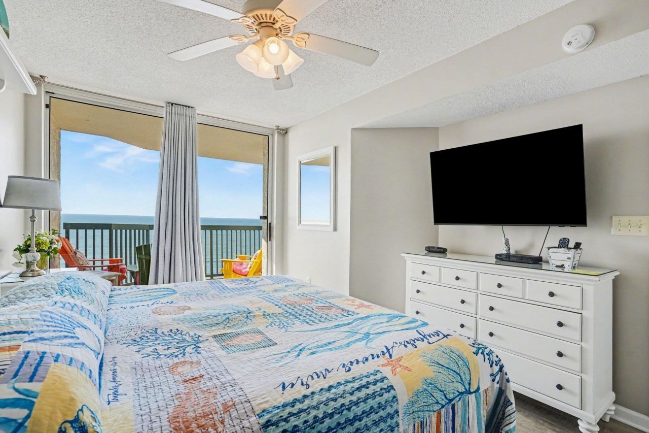 102 N Ocean Blvd. Photo 19