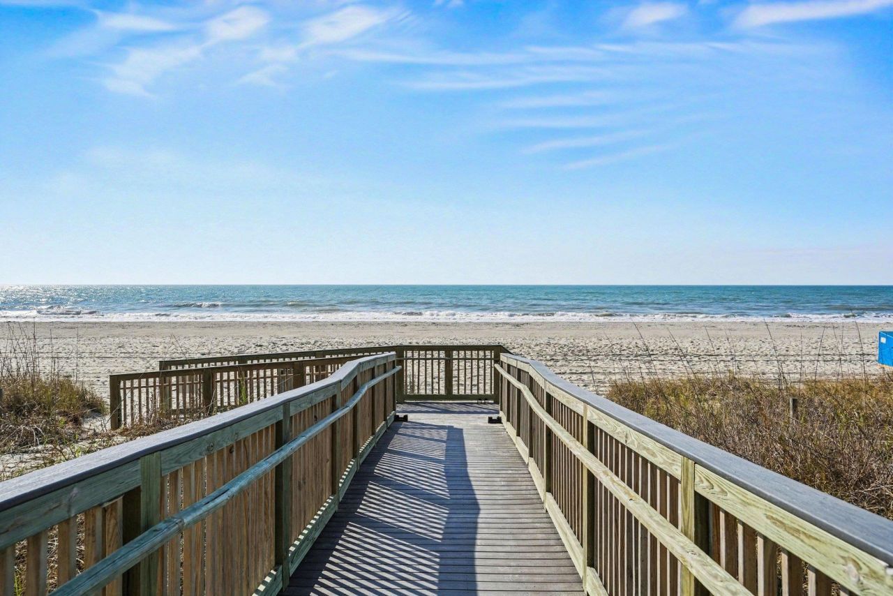 102 N Ocean Blvd. Photo 24