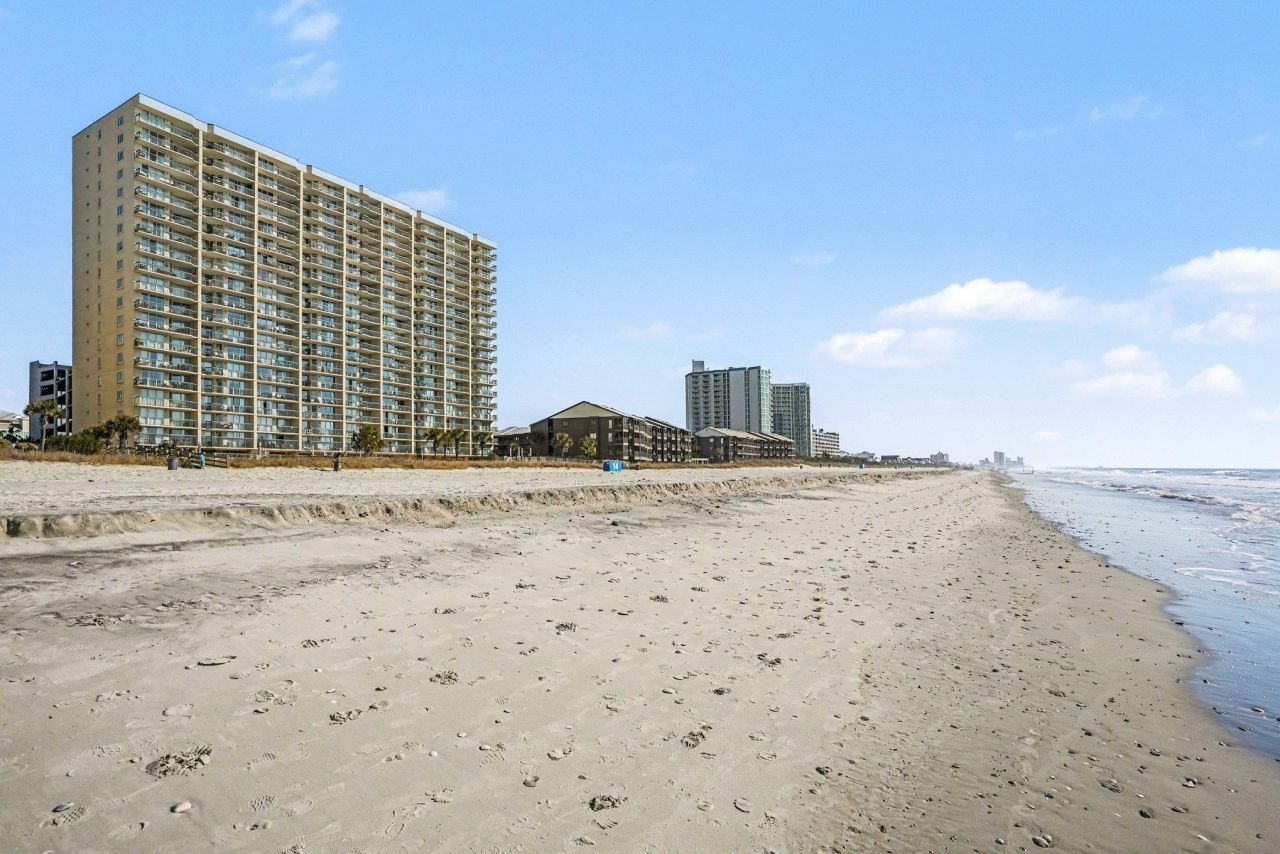 102 N Ocean Blvd. Photo 28